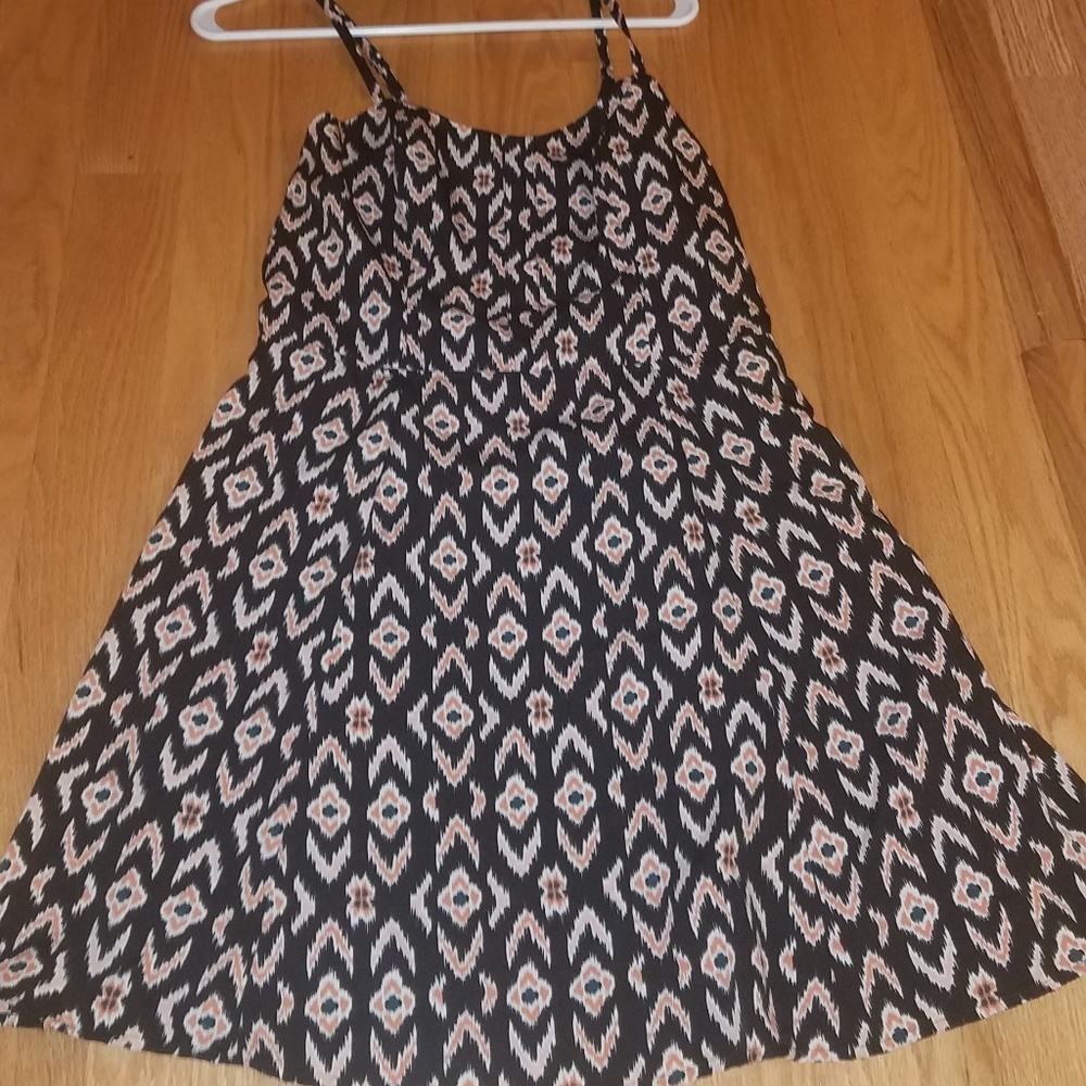 Jessica Simpson dress size L